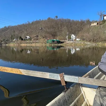 Troníček